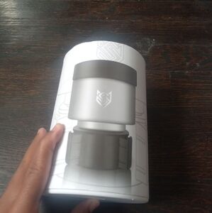 Seven Sparta Expandable Base Cup Holder Color Silver And Black Designed For...